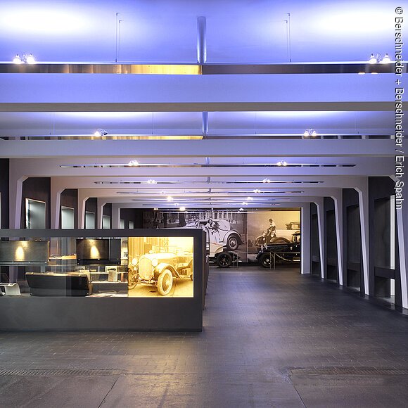 Museum für historische Maybach Fahrzeuge Neumarkt