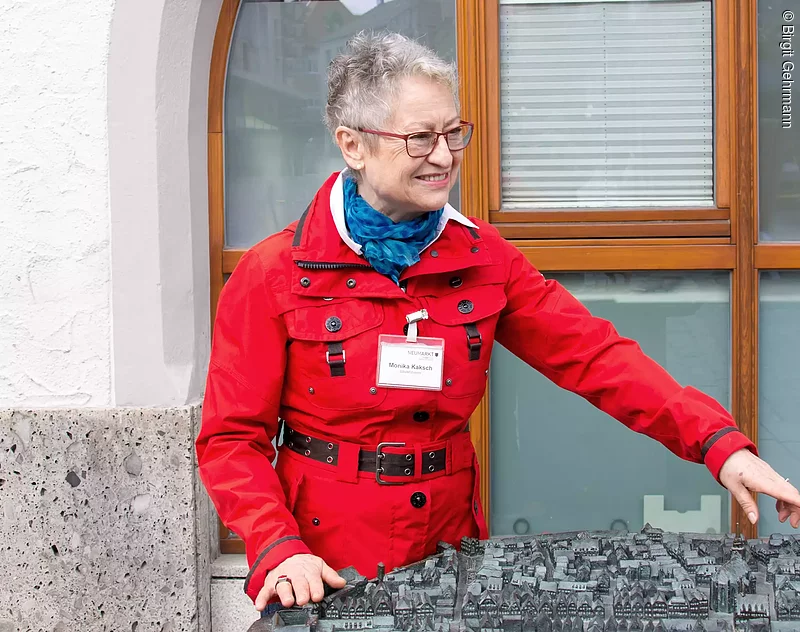 Neumarkter Gästeführerin Monika Kaksch
