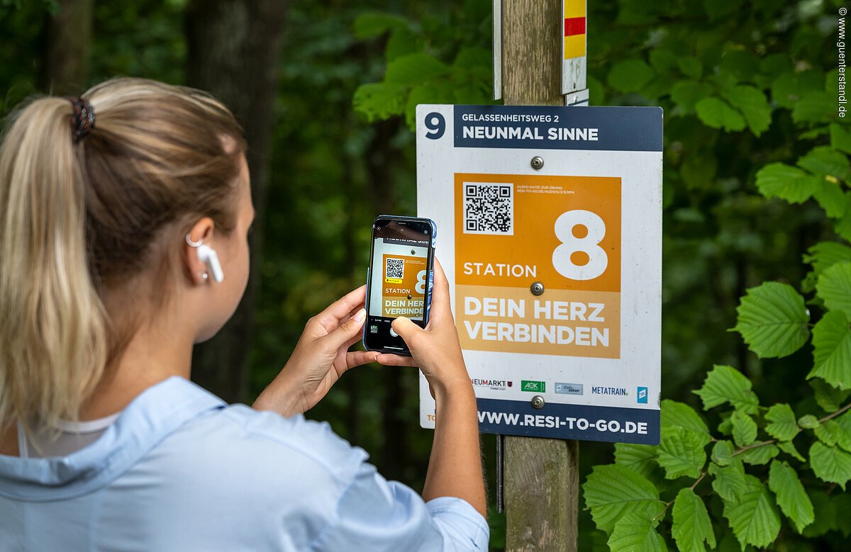 Das Foto darf ausschließlich für PR- und Marketingmaßnahmen der Stadt NEUMARKT i.d.OPf. - Rathausplatz 1 - D-92318 Neumarkt räumlich und zeitlich unbegrenzt verwendet werden. Das Copyright verbleibt beim Bildautor Günter Standl (www.guenterstandl.de). Jegliche Nutzung Dritter ist mit dem Bildautor gesondert zu vereinbaren. Der Bildautor stellt das gelieferte Bildmaterial nicht von Rechten Dritter frei. Etwaige Ansprüche Dritter fallen in den Verantwortungsbereich des Bildnutzers.