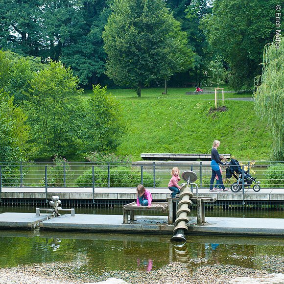 Wasserspielplatz im Neumarkter Stadtpark